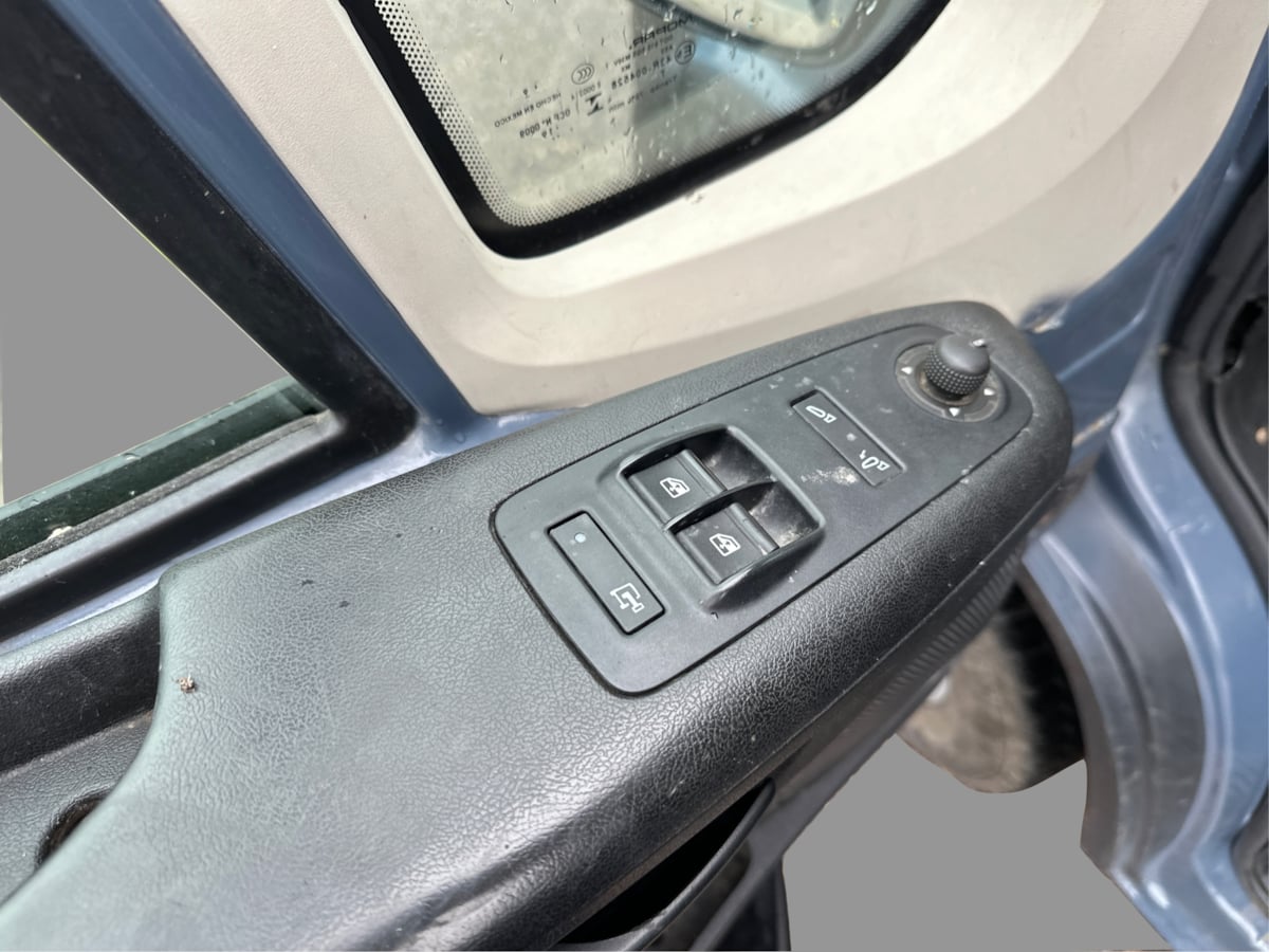 Ram Cargo Van photo 40