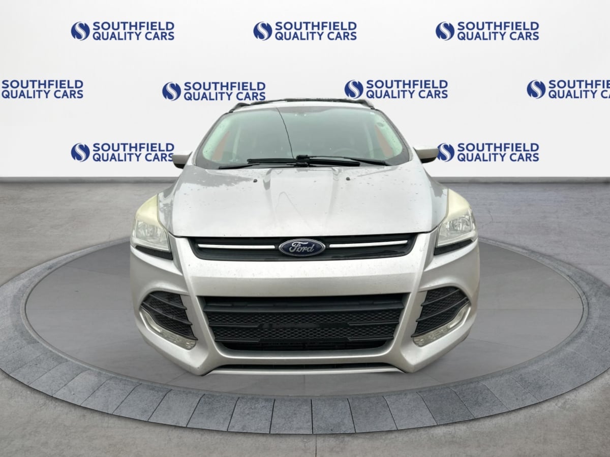 Ford Escape photo 9