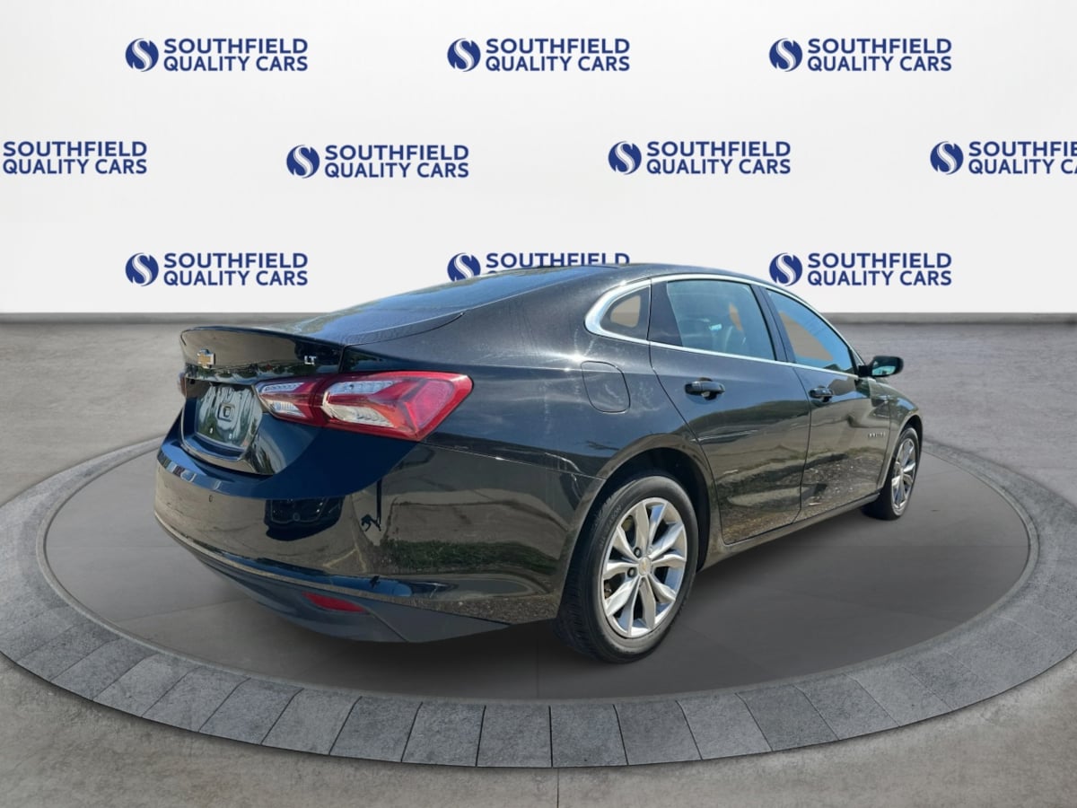 Chevrolet Malibu photo 8