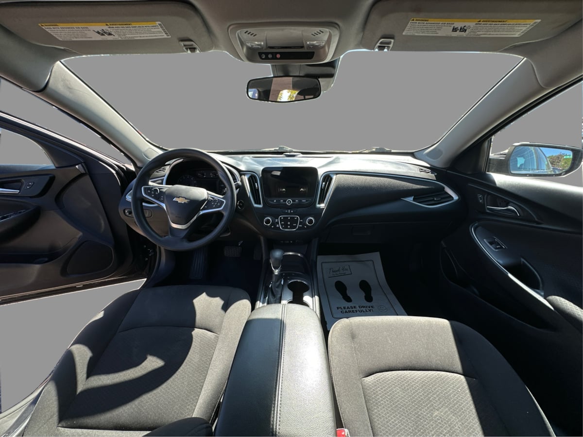 Chevrolet Malibu photo 21