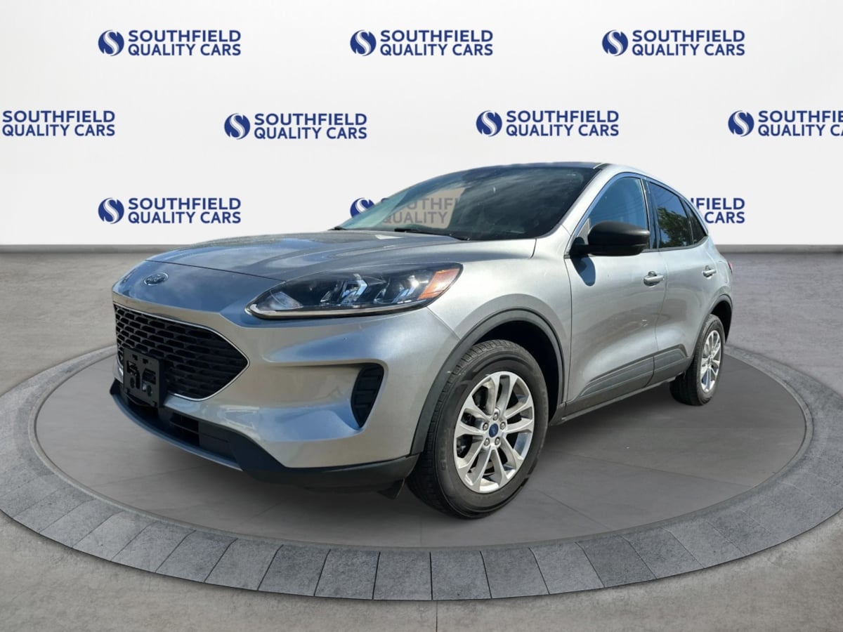 Ford Escape photo 3