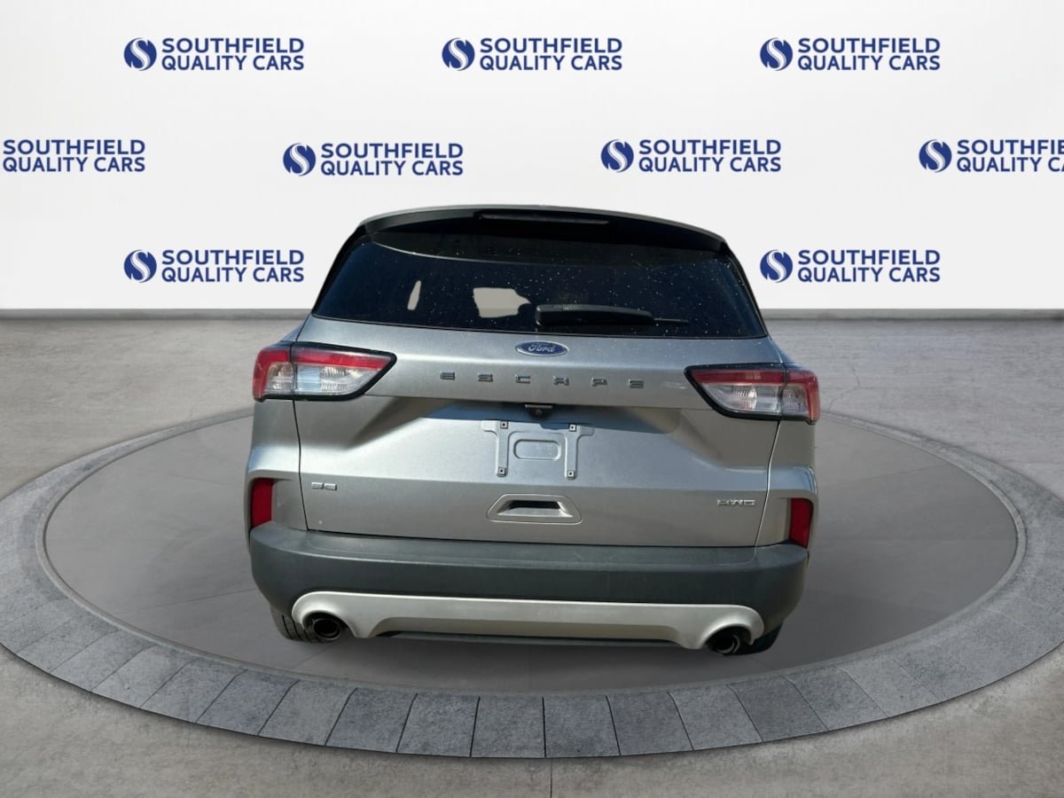 Ford Escape photo 6