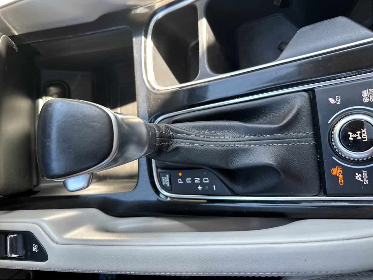 Kia Telluride photo 18