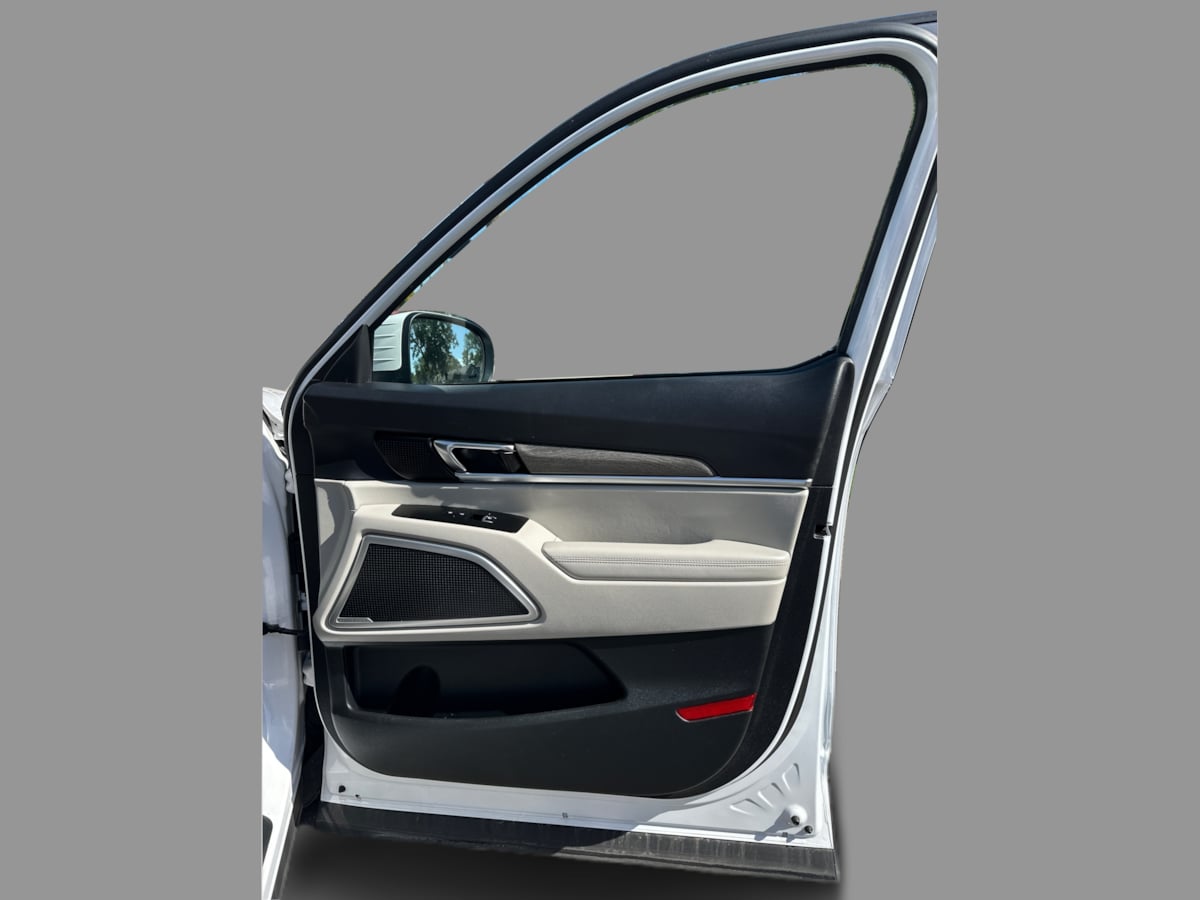 Kia Telluride photo 30