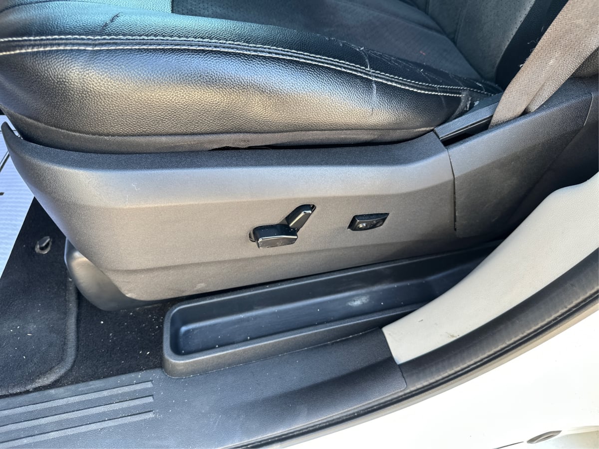 Dodge Grand Caravan photo 12