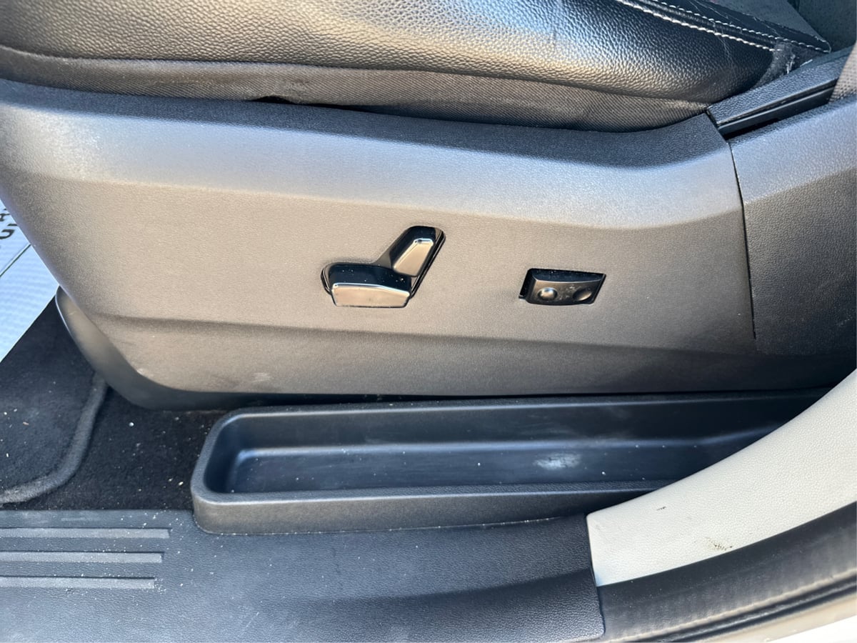 Dodge Grand Caravan photo 18