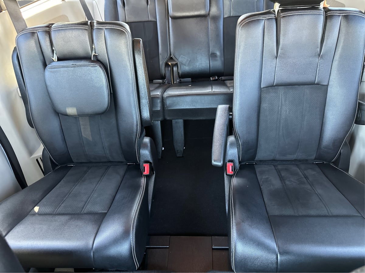 Dodge Grand Caravan photo 34
