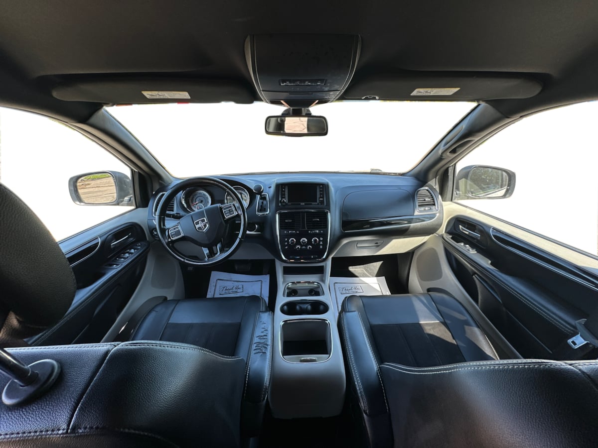 Dodge Grand Caravan photo 42