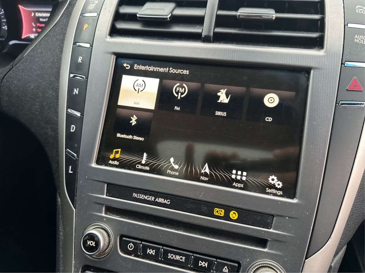 Lincoln MKZ photo 20