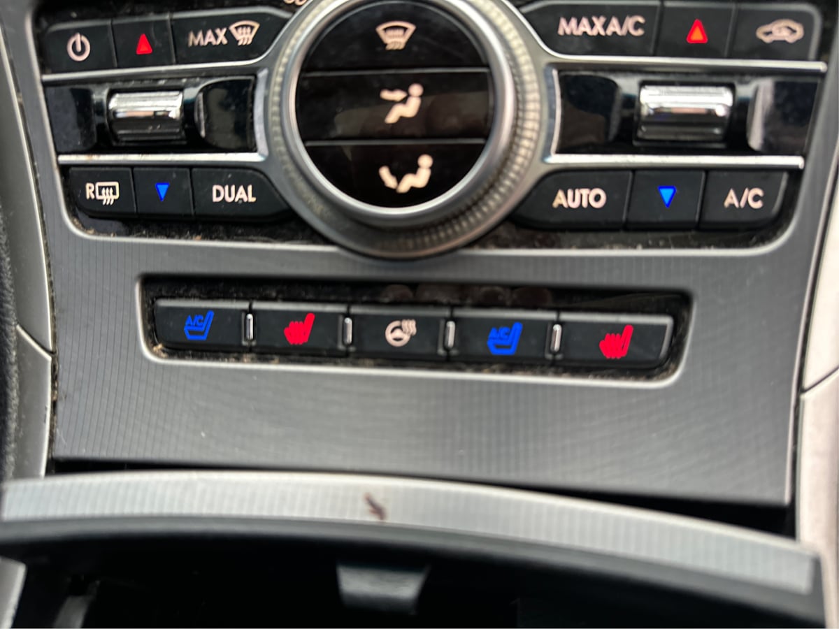 Lincoln MKZ photo 15
