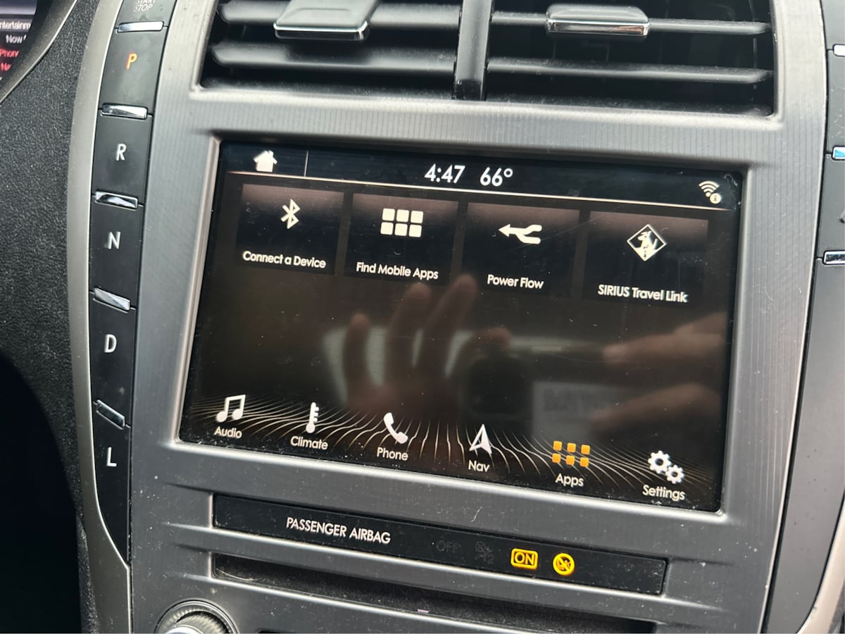 Lincoln MKZ photo 18