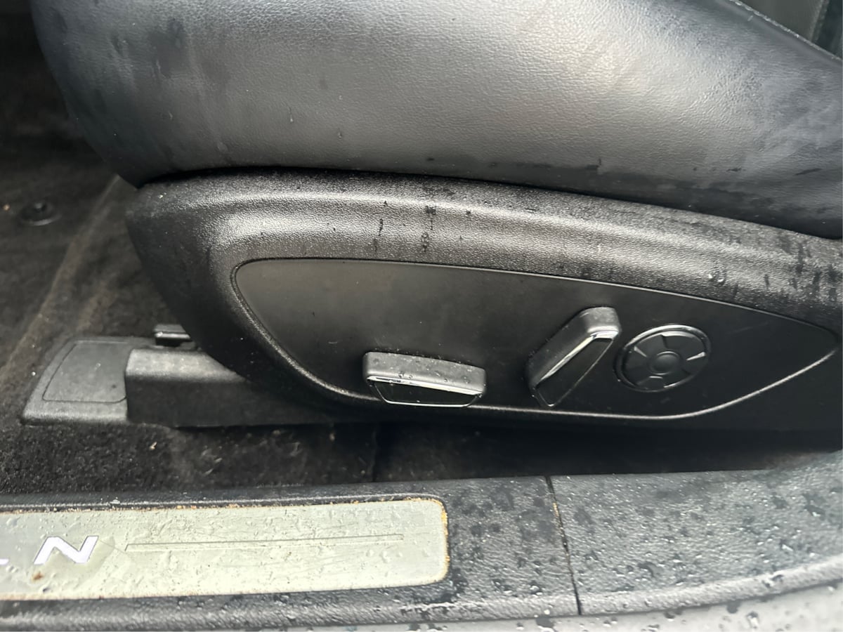 Lincoln MKZ photo 26