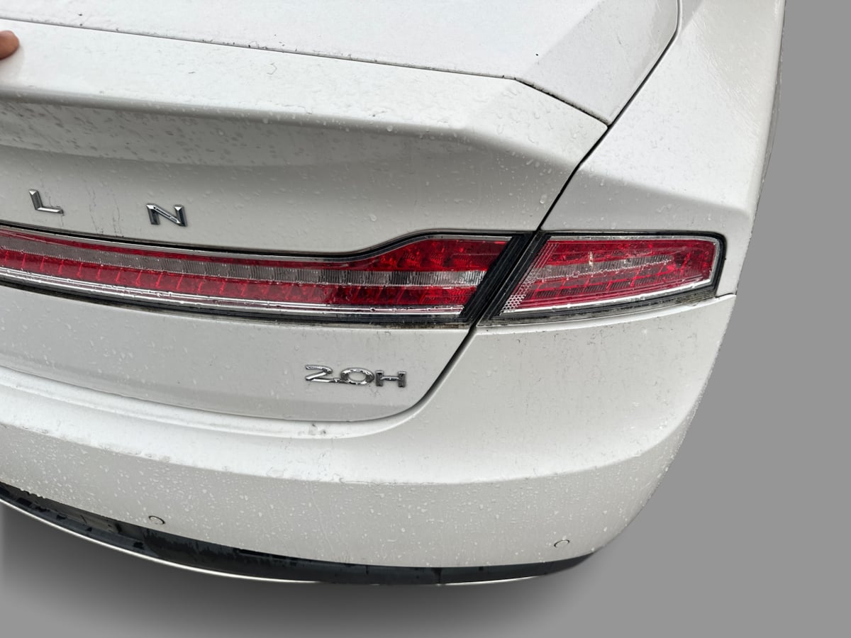 Lincoln MKZ photo 32