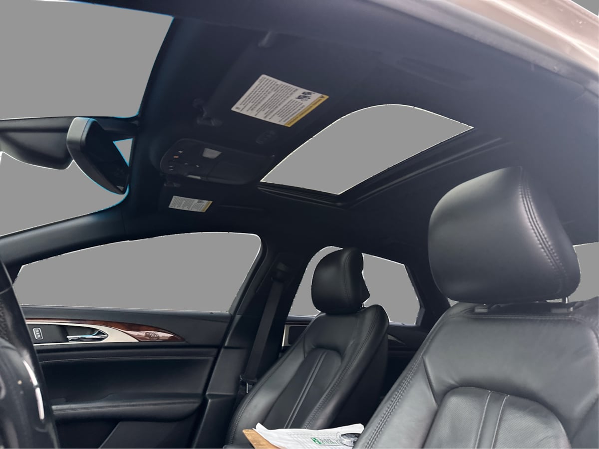 Lincoln MKZ photo 48