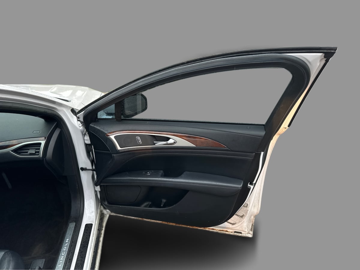 Lincoln MKZ photo 51