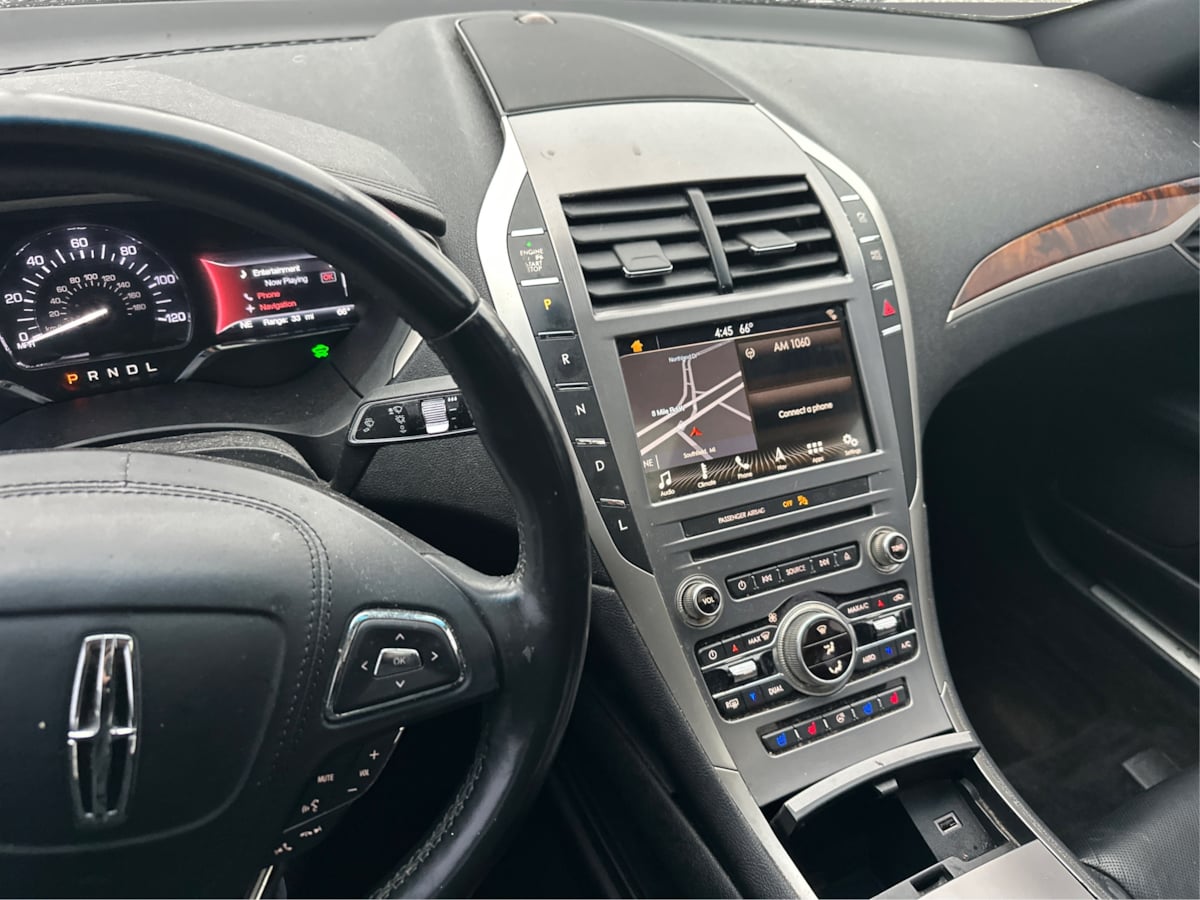 Lincoln MKZ photo 47