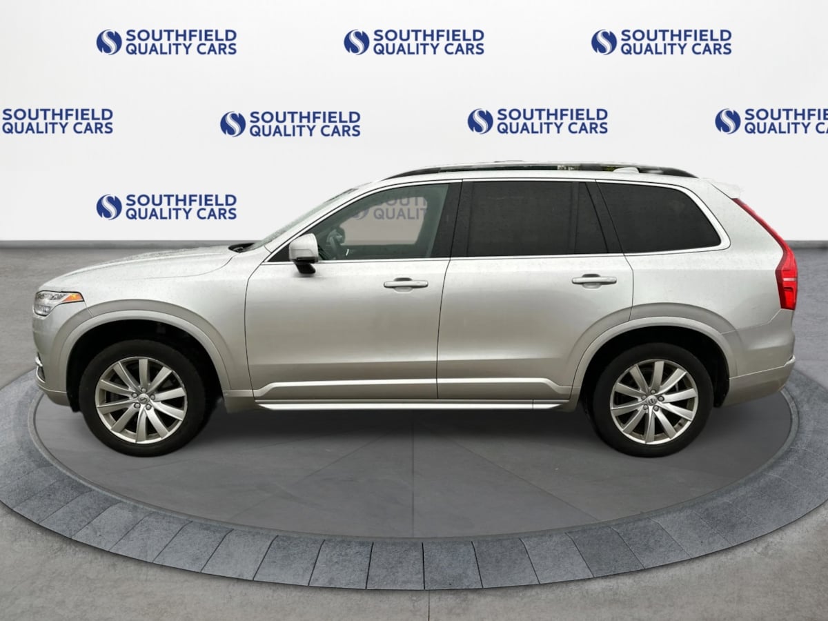 Volvo XC90 photo 4