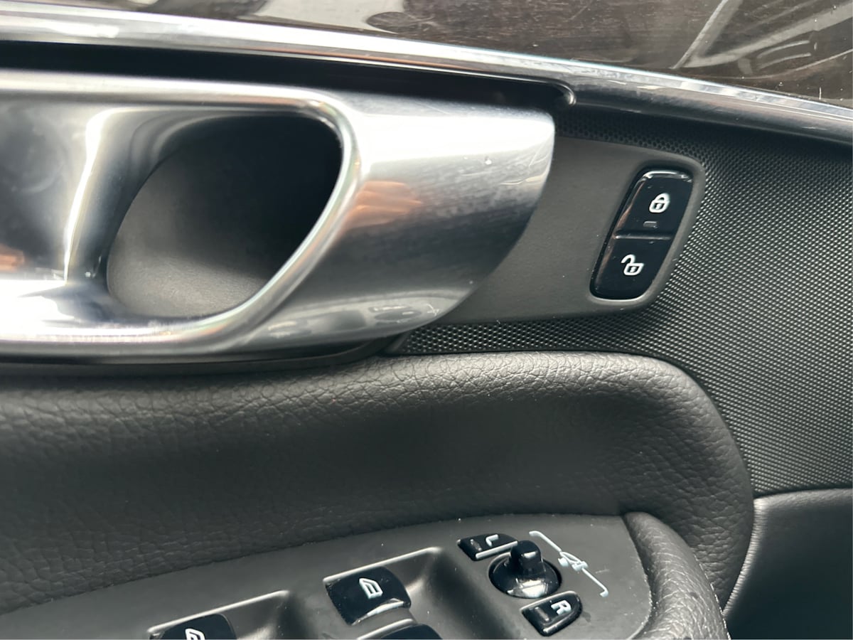 Volvo XC90 photo 14