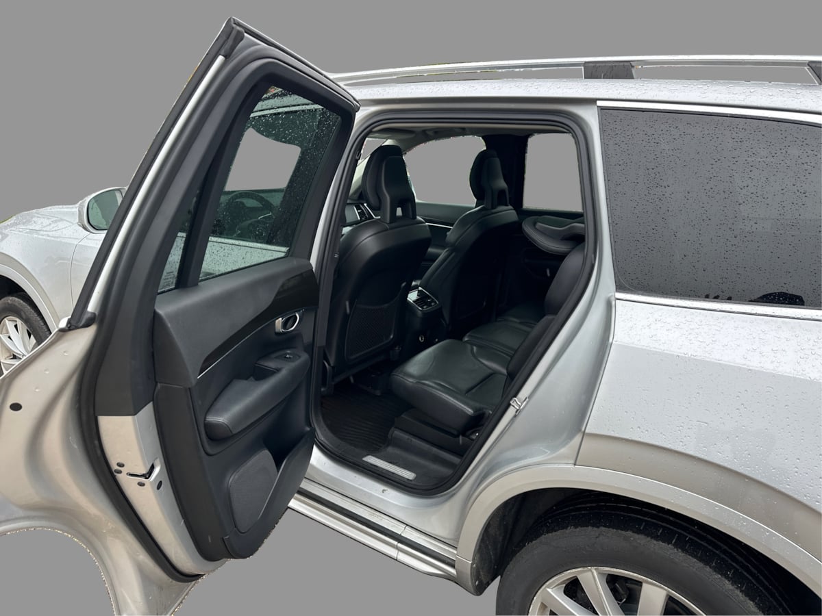 Volvo XC90 photo 49