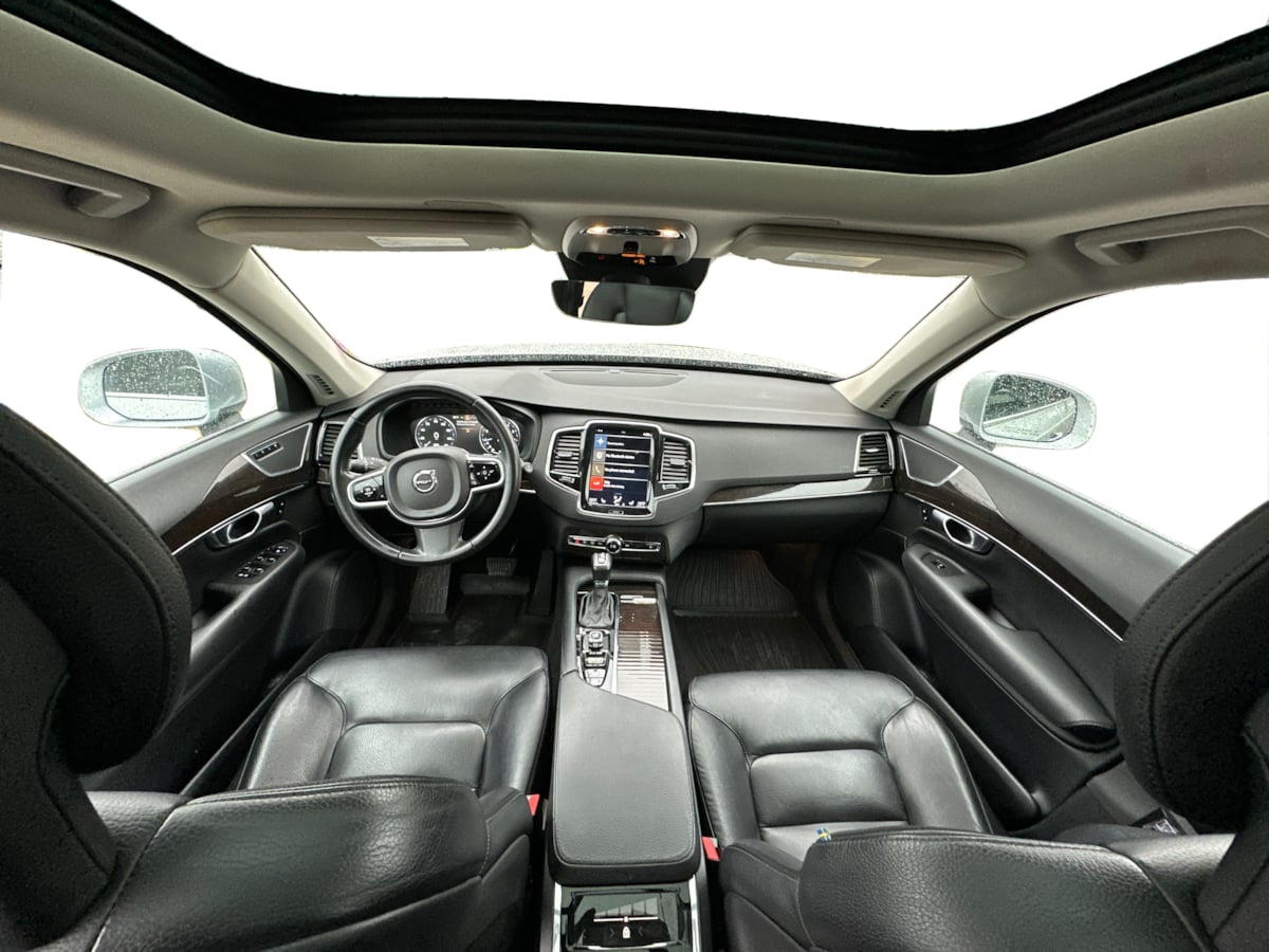 Volvo XC90 photo 52