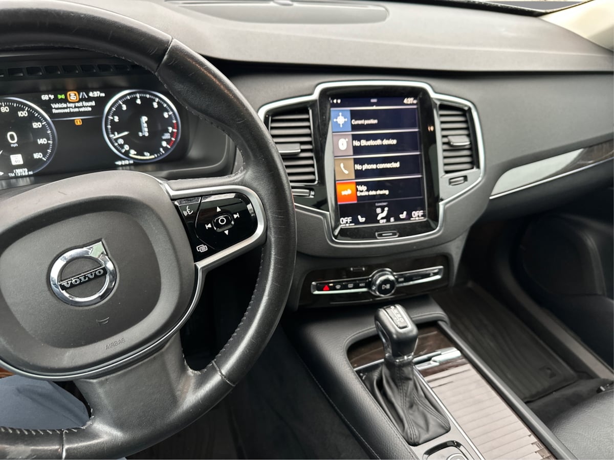 Volvo XC90 photo 53