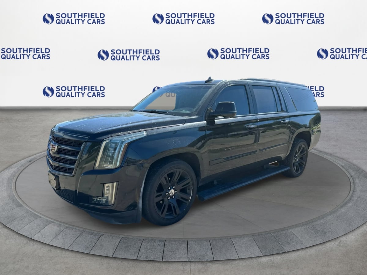 Cadillac Escalade ESV photo 3