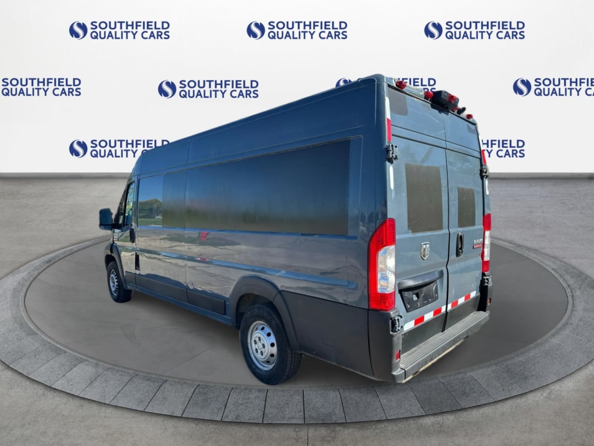 Ram Cargo Van photo 5
