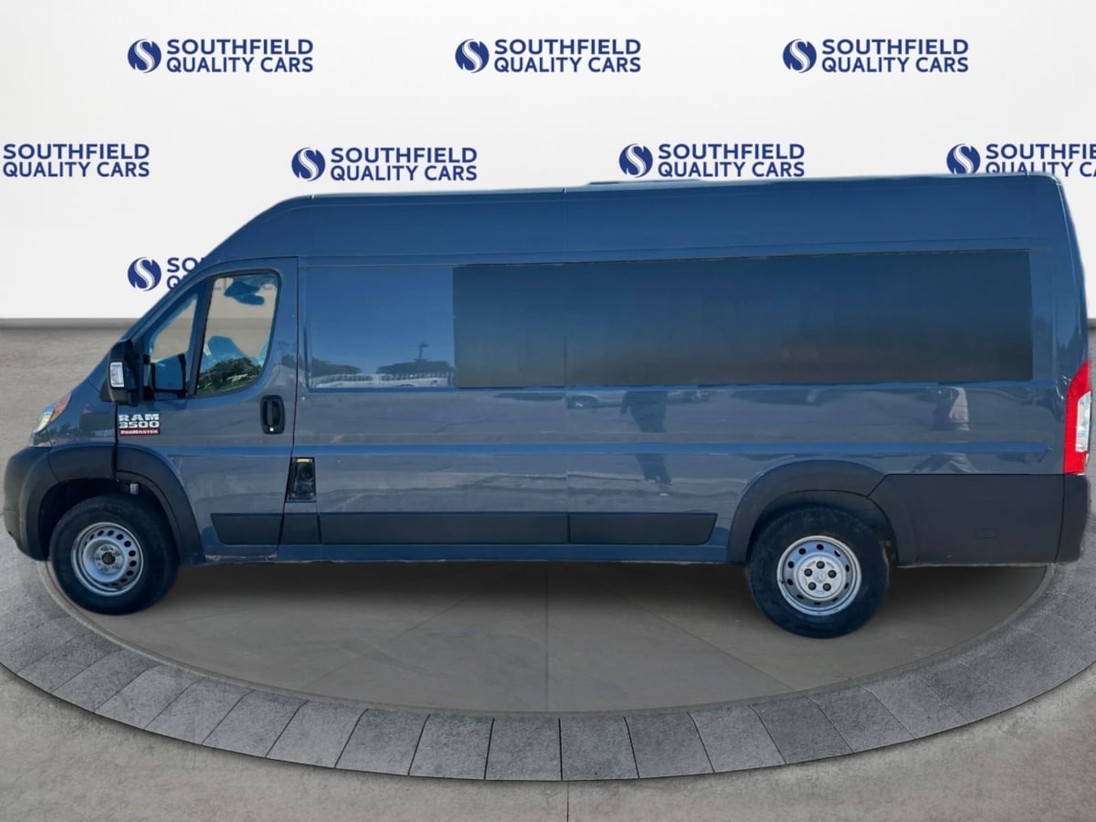 Ram Cargo Van photo 4