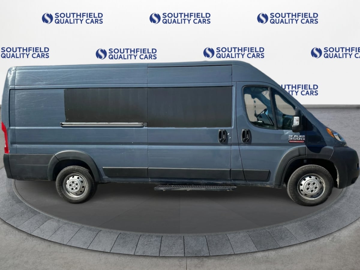 Ram Cargo Van photo 9