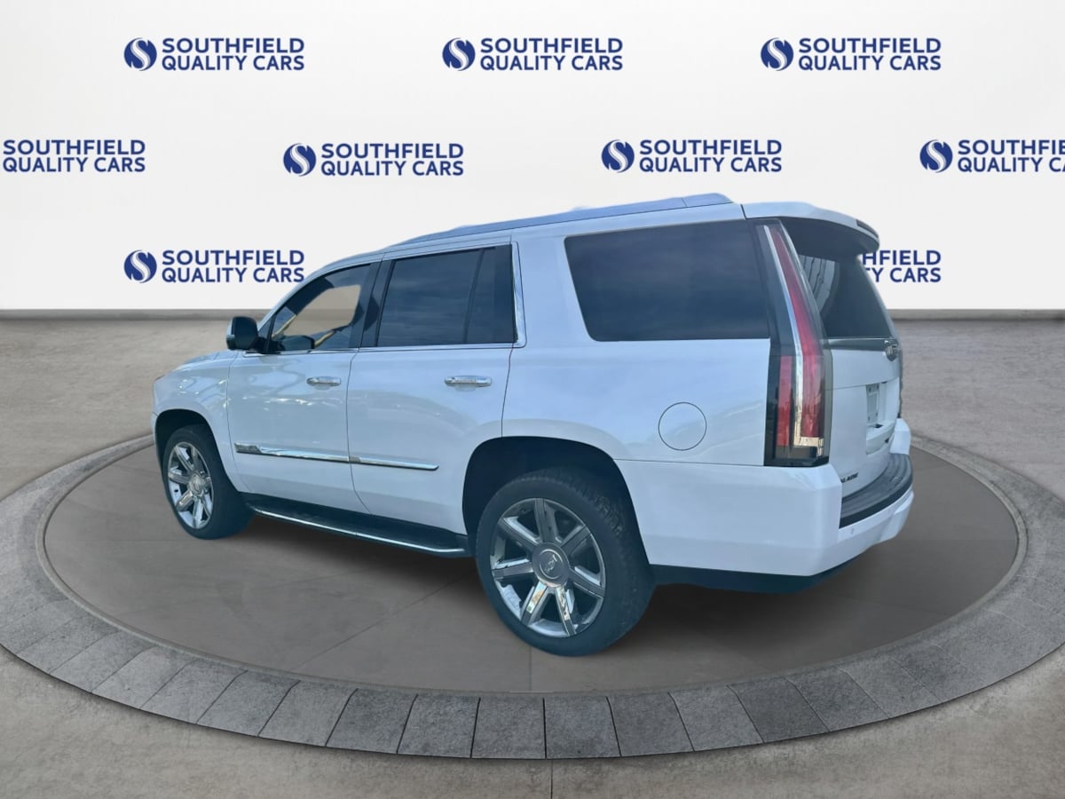 Photo 4 of this Cadillac Escalade