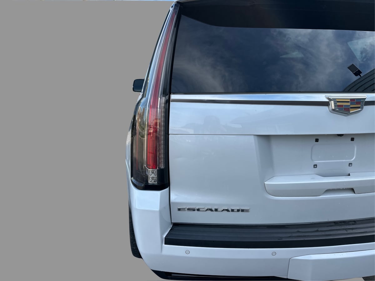 Photo 44 of this Cadillac Escalade