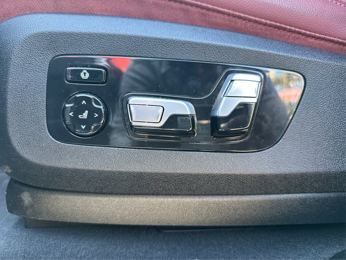 BMW X6 photo 21
