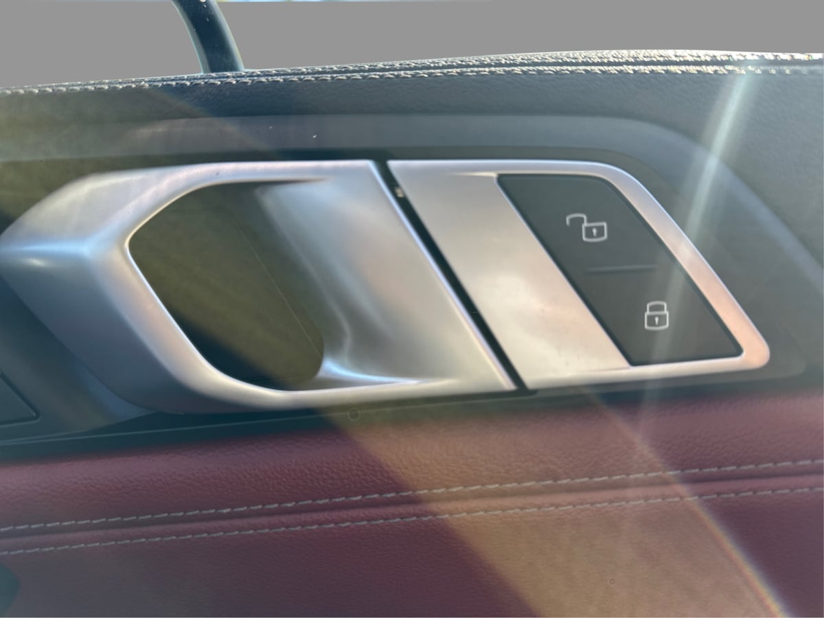 BMW X6 photo 34