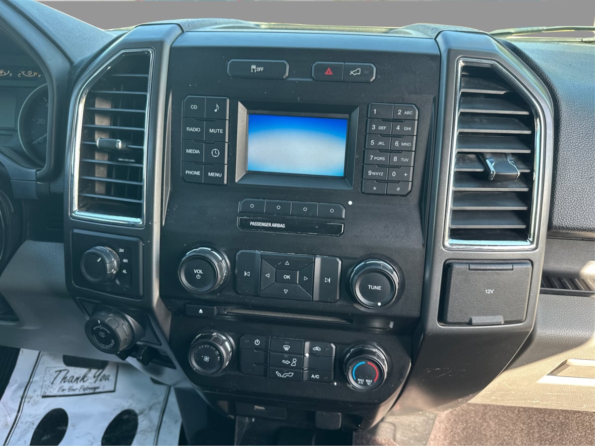 Ford F-150 photo 21