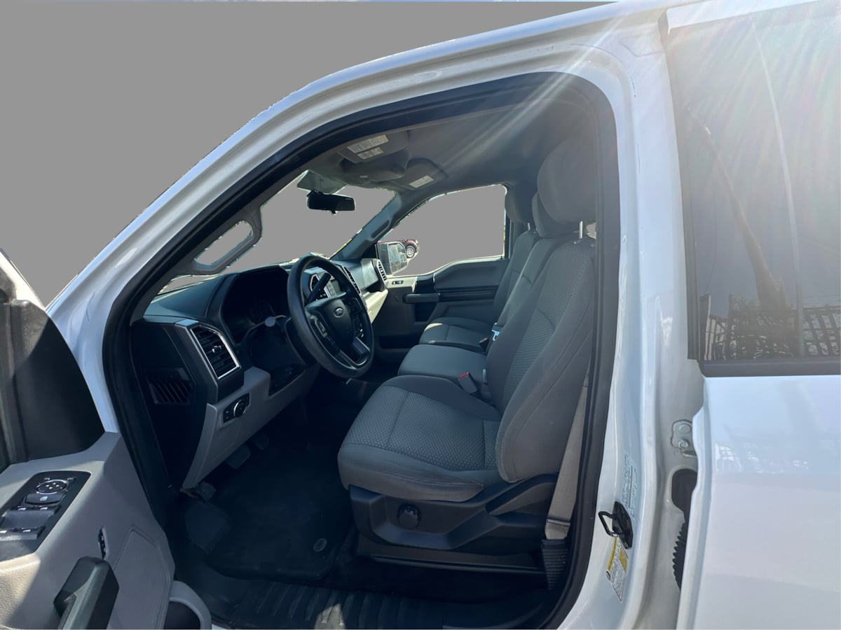 Ford F-150 photo 11
