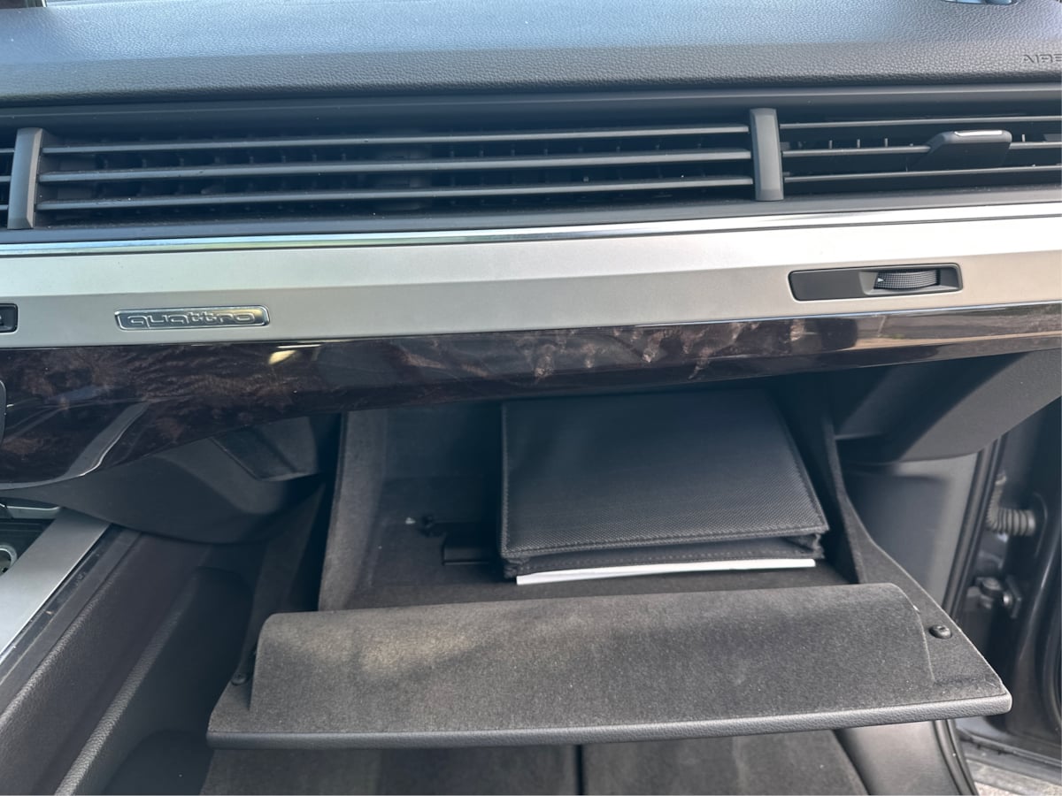 Audi Q7 photo 21