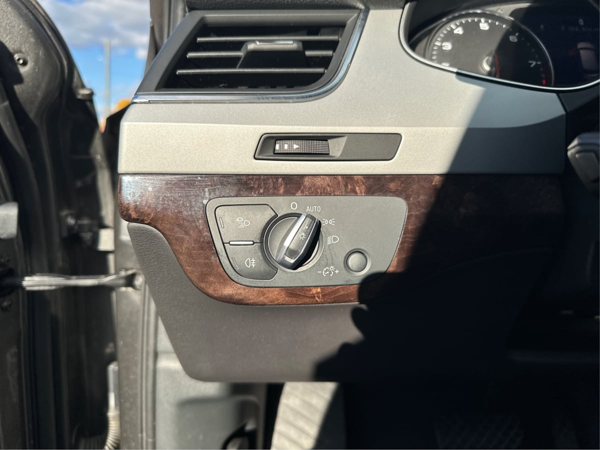 Audi Q7 photo 26