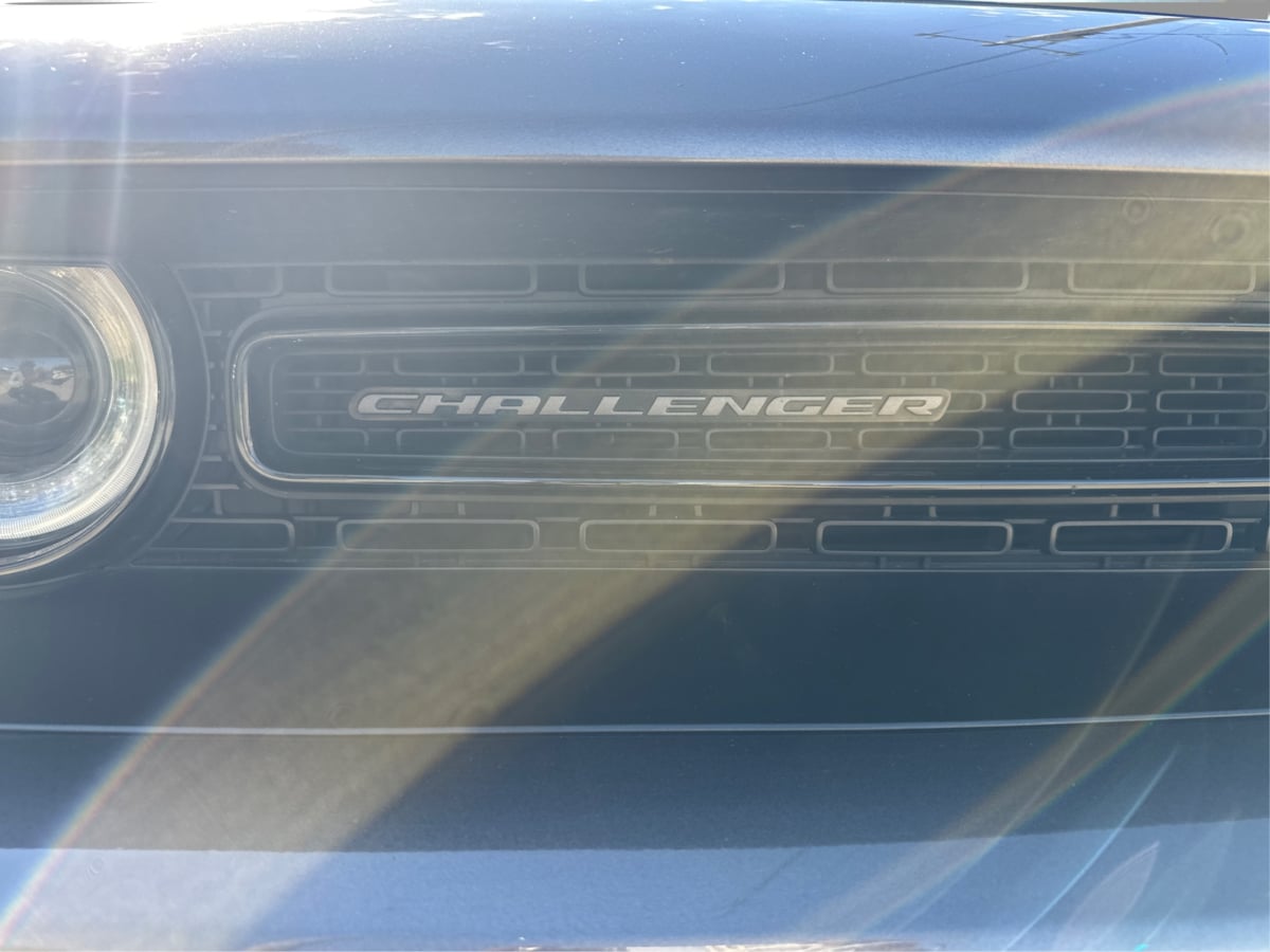 Dodge Challenger photo 32