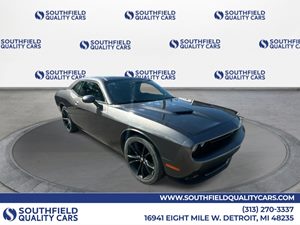 View 2018 Dodge Challenger 