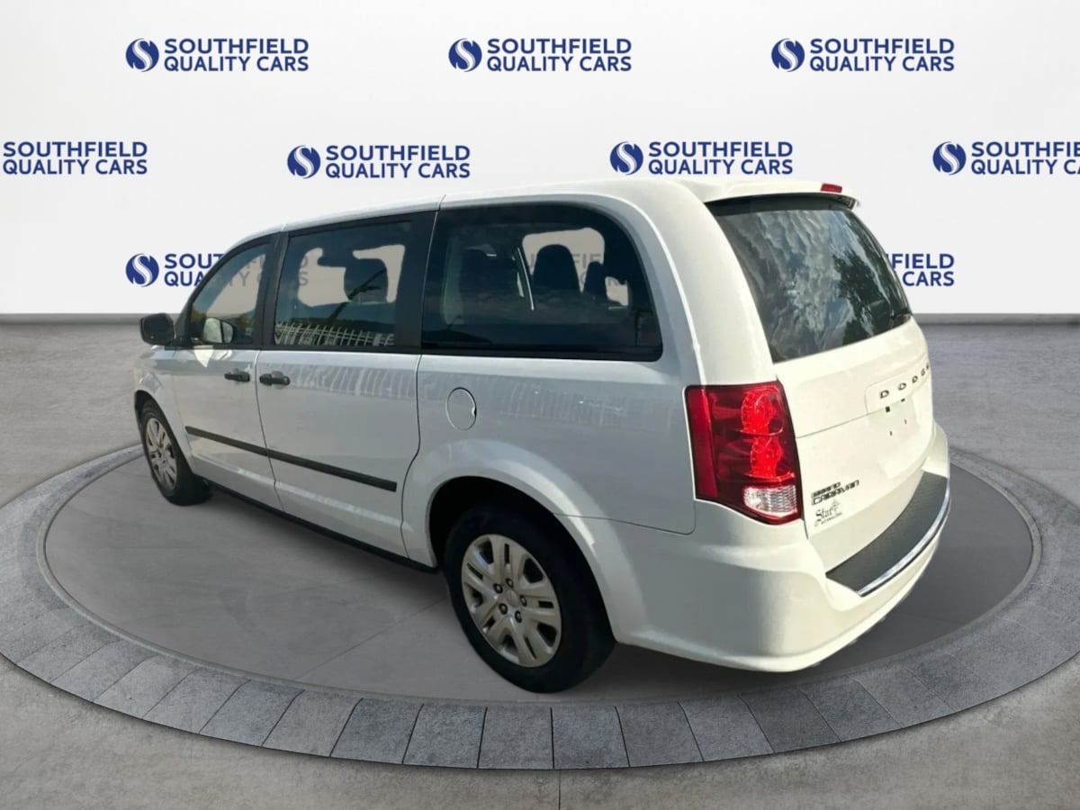 Dodge Grand Caravan photo 5