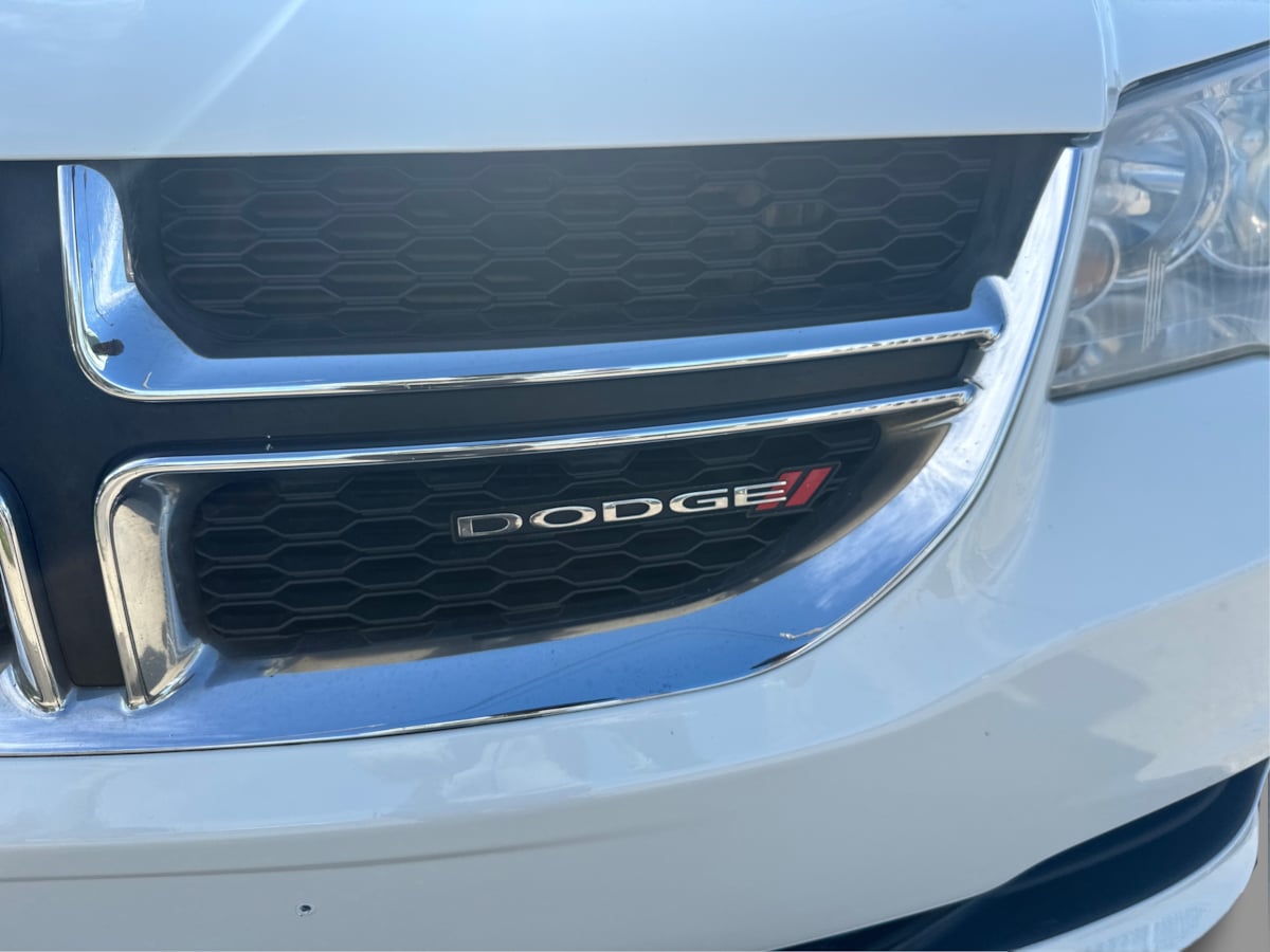 Dodge Grand Caravan photo 23