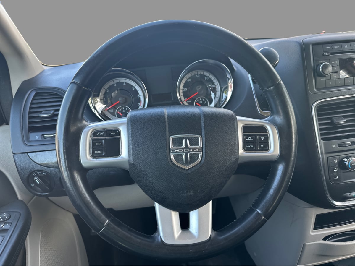 Dodge Grand Caravan photo 36
