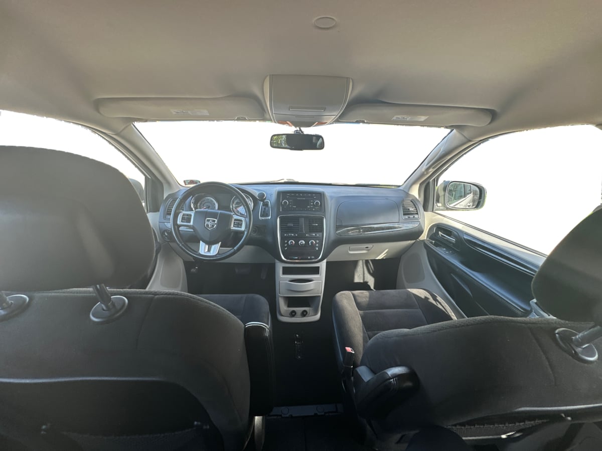 Dodge Grand Caravan photo 35