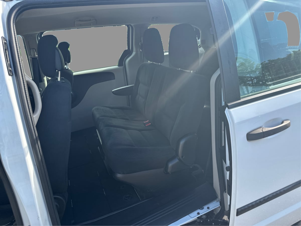Dodge Grand Caravan photo 31