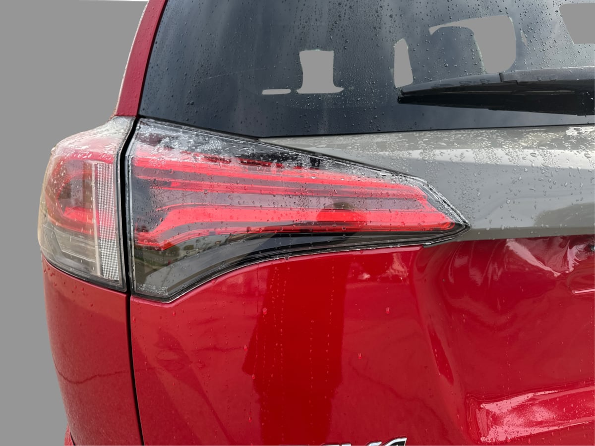 Photo 29 of this Toyota RAV4
