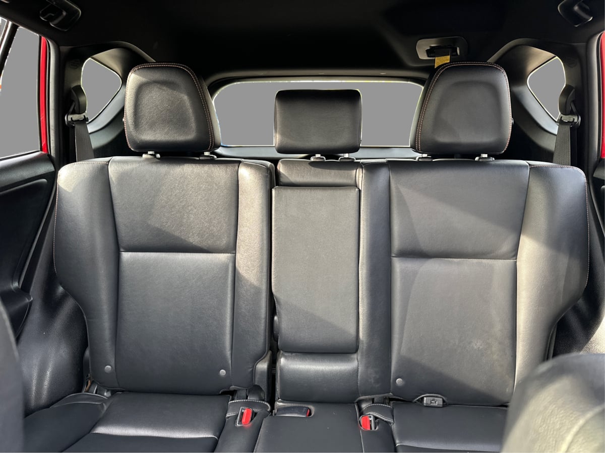 Photo 39 of this Toyota RAV4