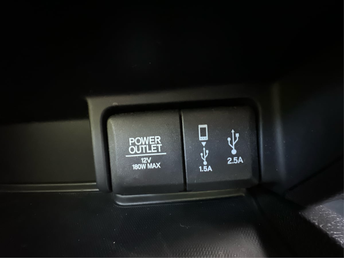 Photo 22 of this Honda Pilot