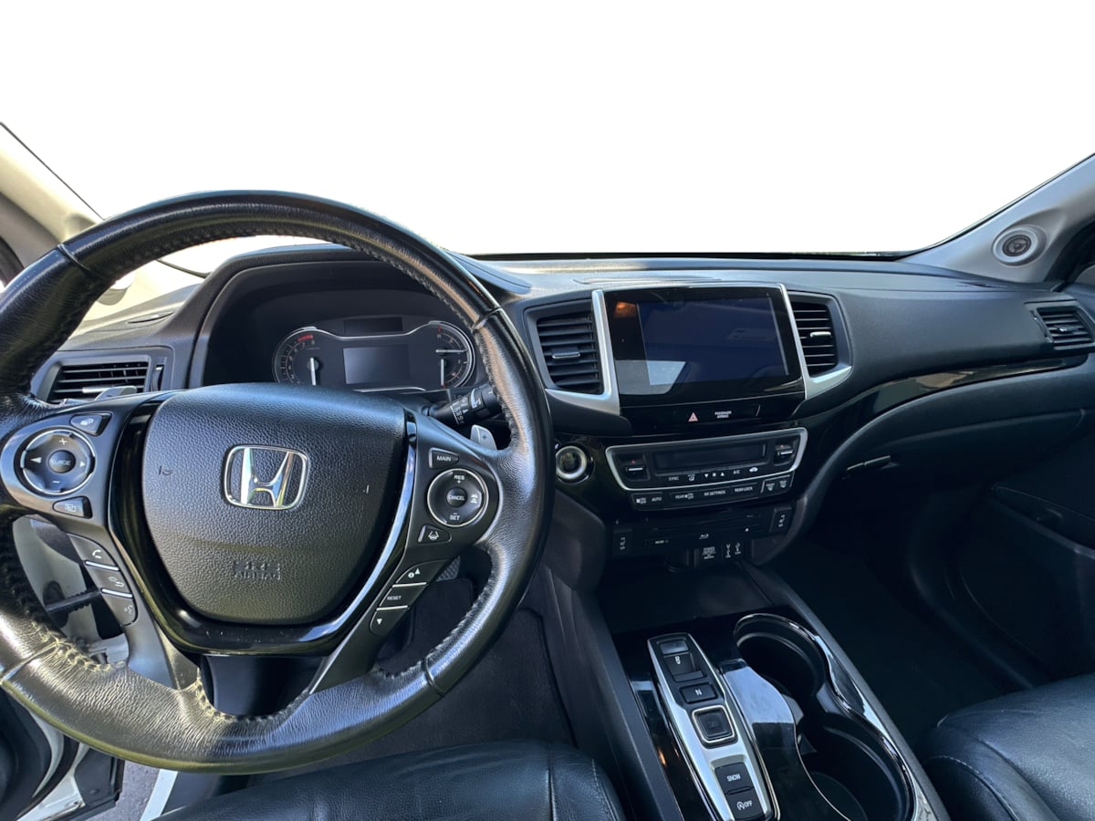 Photo 26 of this Honda Pilot