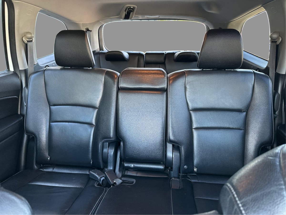 Photo 35 of this Honda Pilot