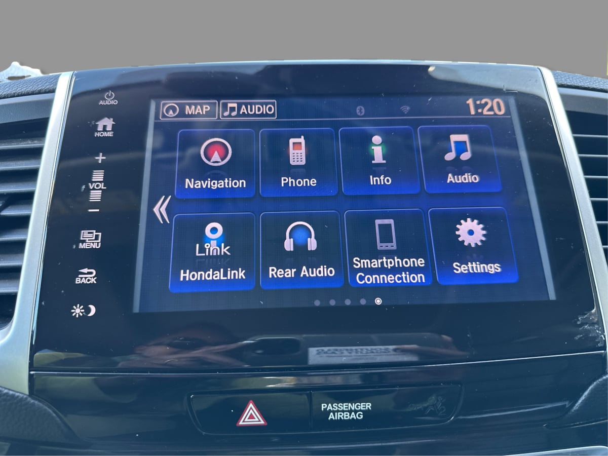 Photo 20 of this Honda Pilot